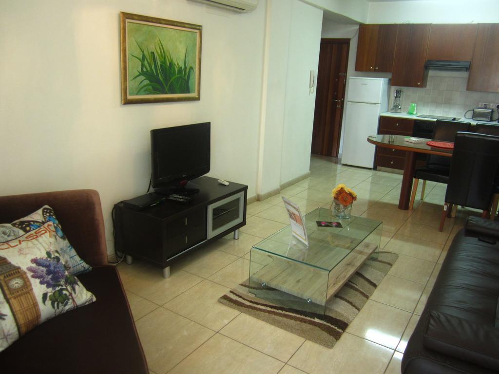 Marina Apartments 211 Larnaca Dış mekan fotoğraf