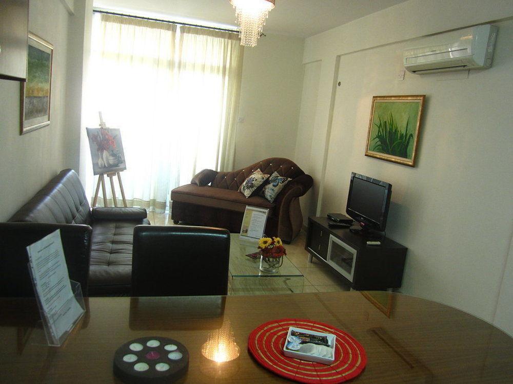 Marina Apartments 211 Larnaca Dış mekan fotoğraf